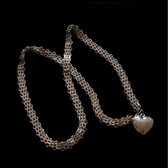 Trendy Silver Braided Chain Harness Body Chain Waist Enhancing Heart Belt NEW - Picture 3 of 4